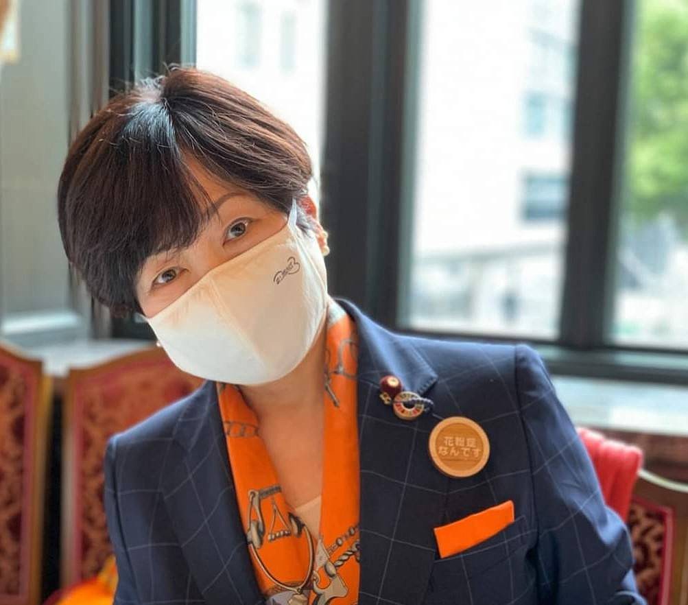 あべ俊子衆議院議員にご購入頂きました。